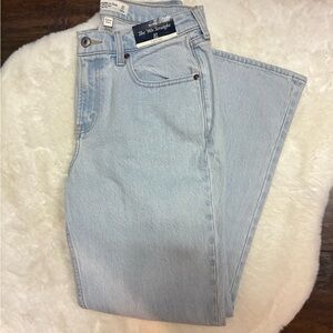 Abercrombie & Fitch 90s straight curve love NWT